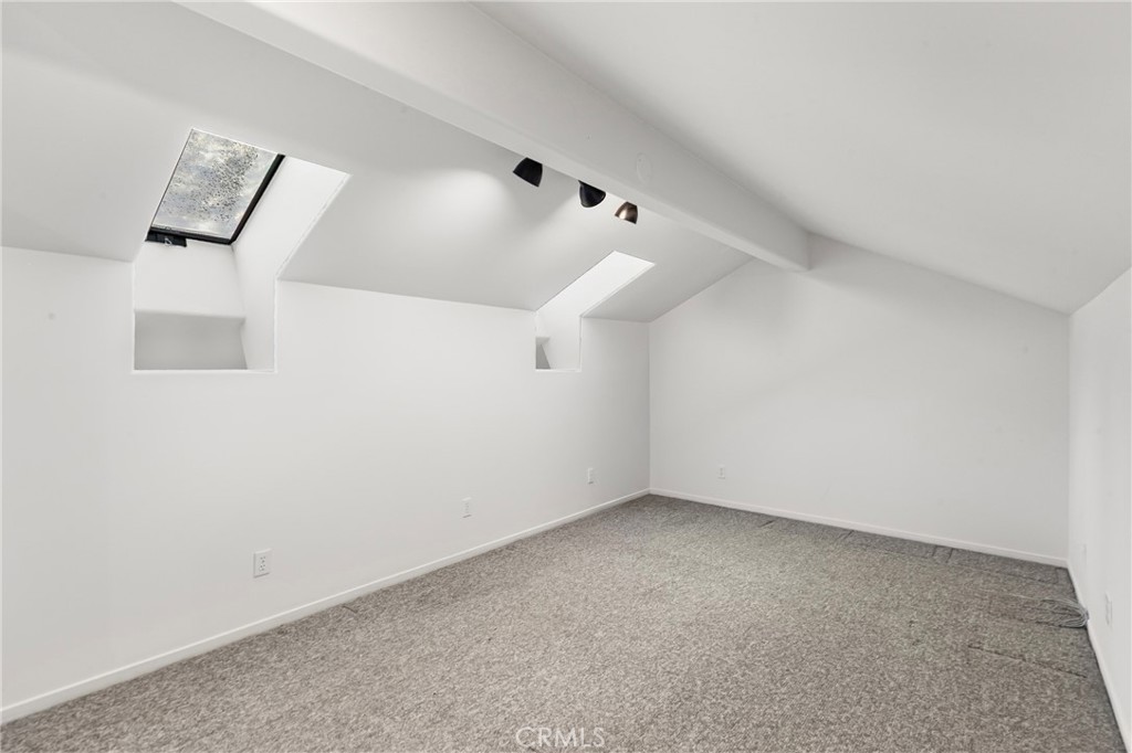 MLS #FR25263919 image #35