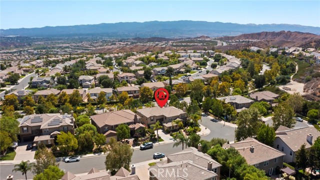 Detail Gallery Image 4 of 41 For 24274 Palo Verde Dr, Valencia,  CA 91354 - 5 Beds | 4/1 Baths