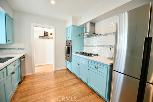 Detail Gallery Image 3 of 33 For 2435 Tuttle St, Carlsbad,  CA 92008 - 4 Beds | 3 Baths