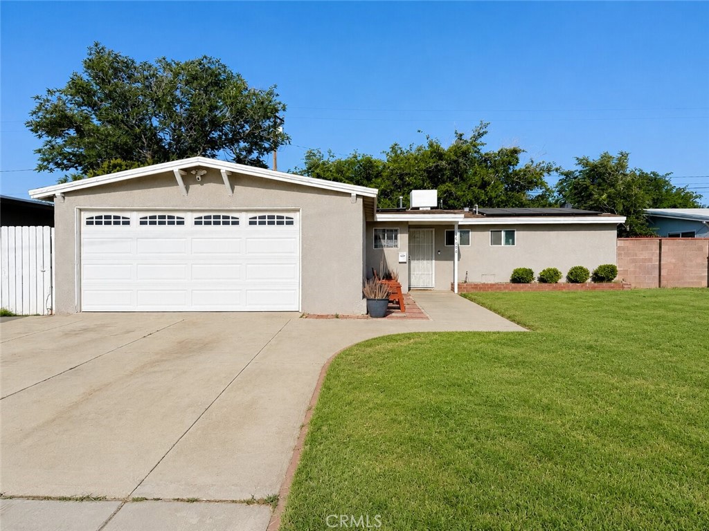 44020 3rd E