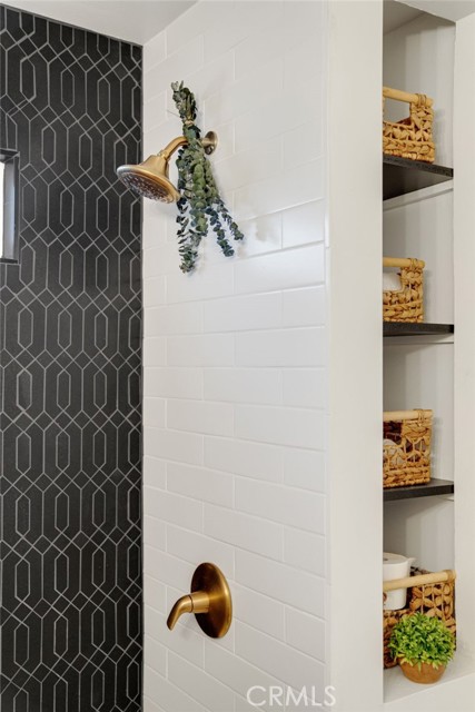14651 Carnell photo 30