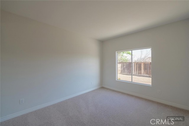 Detail Gallery Image 12 of 30 For 12736 Dorsey Ct, Victorville,  CA 92392 - 4 Beds | 3 Baths