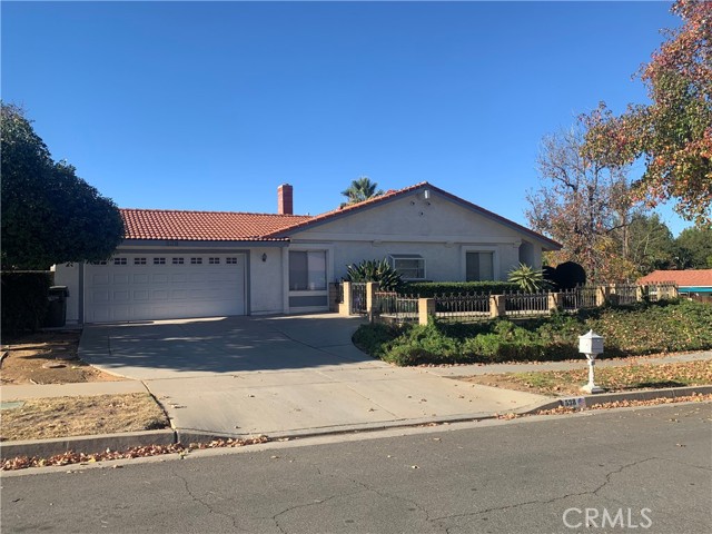 Detail Gallery Image 2 of 23 For 538 Iris St, Redlands,  CA 92373 - 3 Beds | 2 Baths