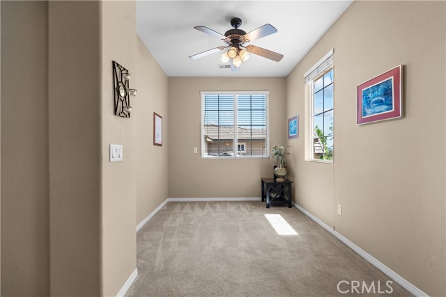 29266 Mission Trail Lane, Valencia CA: https://media.crmls.org/medias/e97cd0f2-4b71-4962-b33f-d0b19e718842.jpg