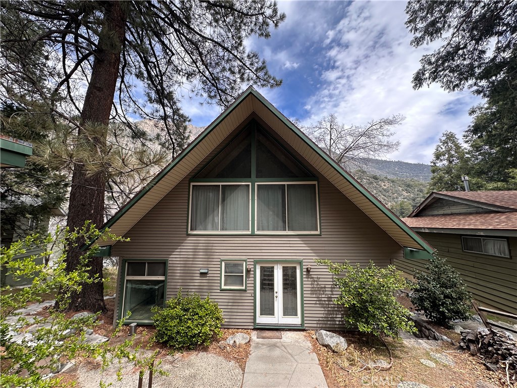 39500 Canyon Drive