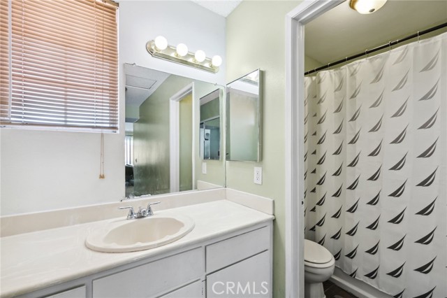 Detail Gallery Image 19 of 27 For 13138 Pan Am Bld, Moreno Valley,  CA 92553 - 3 Beds | 2/1 Baths