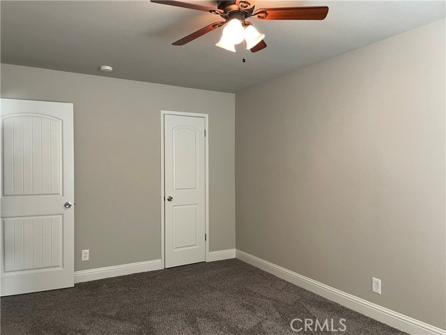 Detail Gallery Image 11 of 19 For 2538 N Thorne, Fresno,  CA 93704 - 5 Beds | 3 Baths