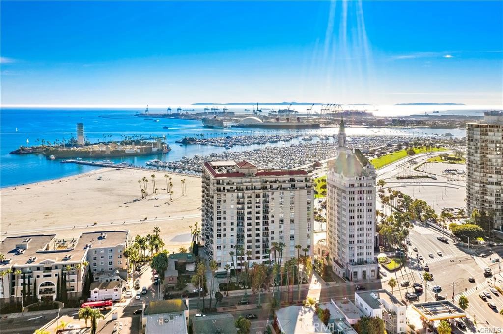 850 E Ocean Boulevard #202