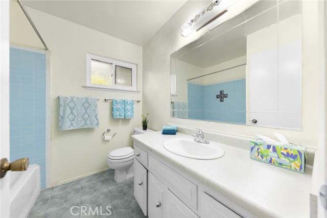 property-img