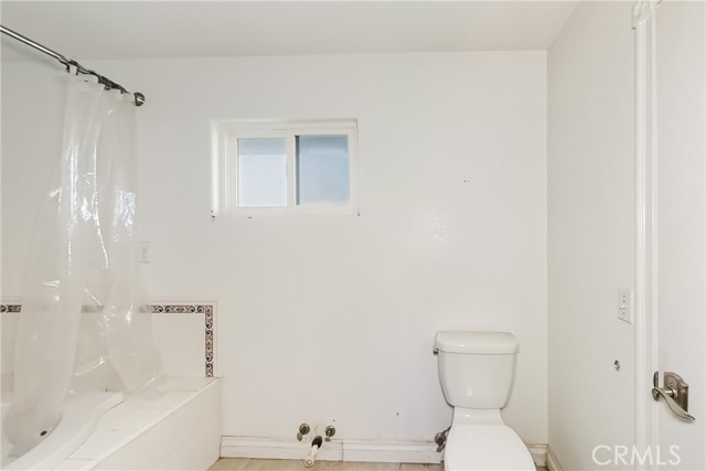 Detail Gallery Image 23 of 39 For 261 E Crescent Ave, Redlands,  CA 92373 - 5 Beds | 3/1 Baths