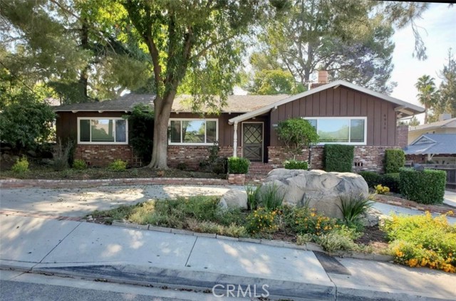 Detail Gallery Image 5 of 30 For 4916 Briggs, La Crescenta,  CA 91214 - 3 Beds | 2 Baths