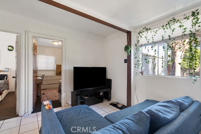 Detail Gallery Image 5 of 50 For 7032 Somerset, Paramount,  CA 90723 - – Beds | – Baths