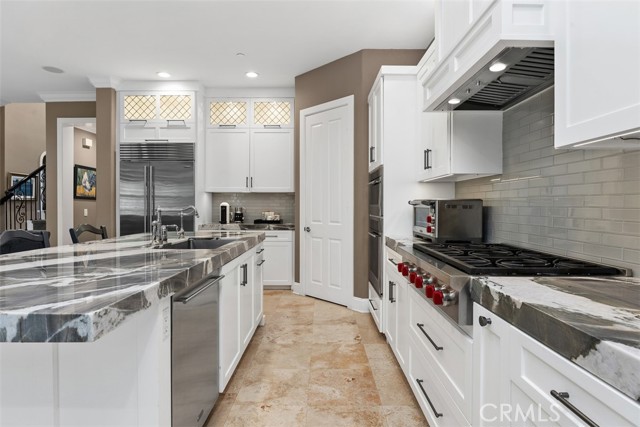 2413 Camino Oleada, San Clemente CA: https://media.crmls.org/medias/e9814683-bdf7-4880-963e-5bbfce7c783b.jpg