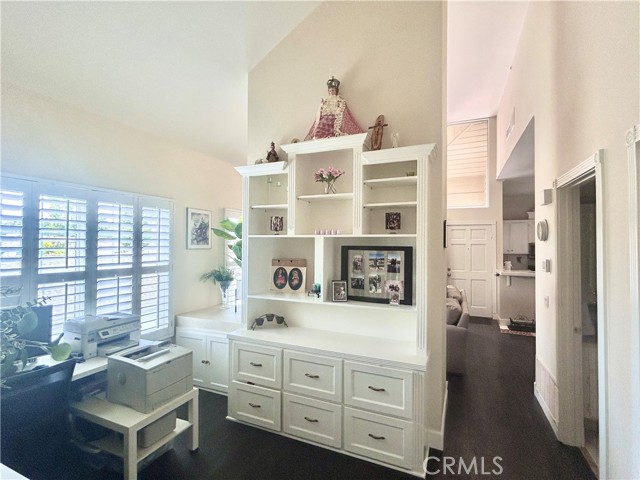 Detail Gallery Image 30 of 49 For 3680 S Bear St #16 / J,  Santa Ana,  CA 92704 - 1 Beds | 1 Baths