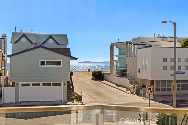 Detail Gallery Image 16 of 43 For 5512 Seashore, Newport Beach,  CA 92663 - 3 Beds | 3 Baths