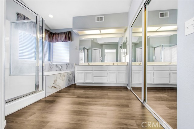 Detail Gallery Image 20 of 28 For 2421 W Calle Celeste Dr, Rialto,  CA 92377 - 5 Beds | 3 Baths