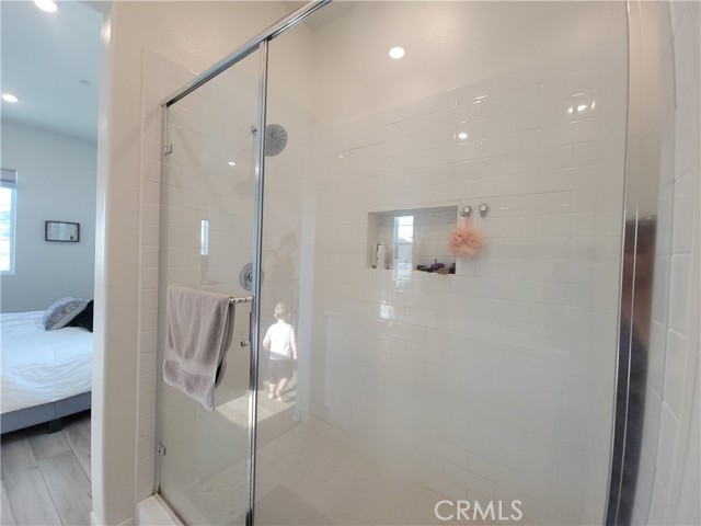 27078 Painted Sky Way, Valencia CA: https://media.crmls.org/medias/e985c5c7-3e60-426d-a46a-6cae8b922211.jpg