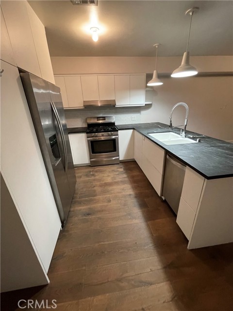 Detail Gallery Image 6 of 12 For 4121 4121 Shelburn, Los Angeles,  CA 90065 - 1 Beds | 1 Baths