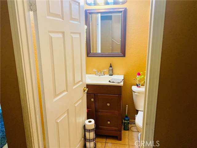 13522 Glenoaks Boulevard, Sylmar CA: https://media.crmls.org/medias/e9861683-c579-486a-8f9f-95576f1c671b.jpg