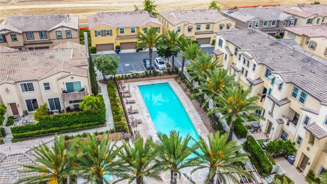 5485 San Roberto, San Diego CA: https://media.crmls.org/medias/e986a304-bcf9-4ea6-b161-56fcd49d61b4.jpg