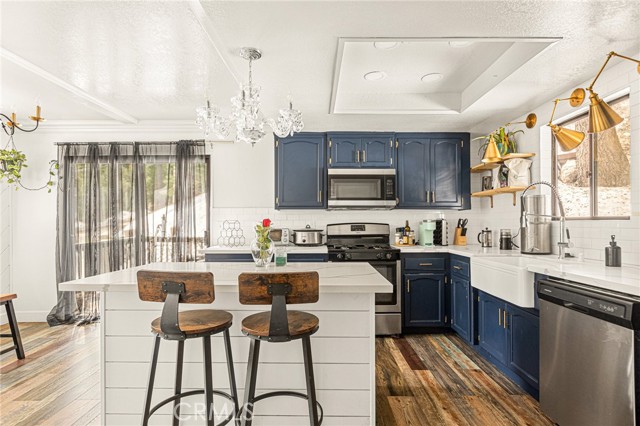 672 Wellsley Drive, Lake Arrowhead, CA, 92352 672 Wellsley Drive, Lake Arrowhead, CA, 92352
