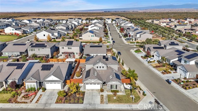 Detail Gallery Image 48 of 52 For 521 Blue Oak Ln, Madera,  CA 93636 - 4 Beds | 3/1 Baths