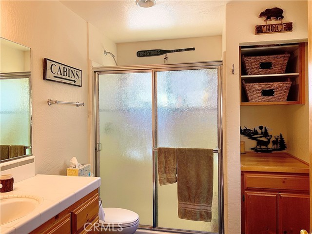 Detail Gallery Image 38 of 39 For 762 Esquimoux Dr, Green Valley Lake,  CA 92341 - 3 Beds | 2/1 Baths
