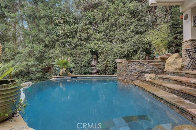 81 Dapplegray Lane, Rolling Hills Estates, California 90274, 4 Bedrooms Bedrooms, ,Residential,Sold,Dapplegray,PW22257890