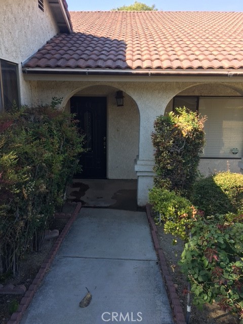 14745 Los Robles Ave, Hacienda Heights, CA 91745