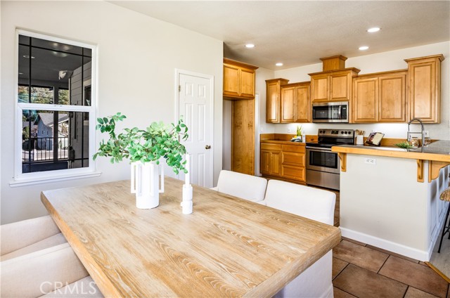 Detail Gallery Image 16 of 47 For 19857 Mountain, Hidden Valley Lake,  CA 95467 - 3 Beds | 3/1 Baths