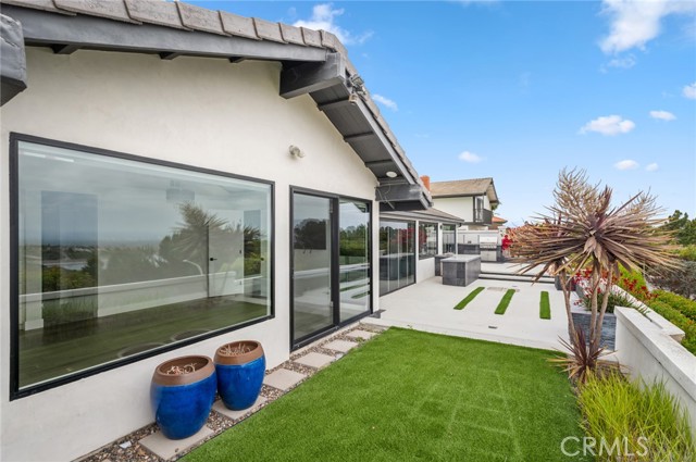 48 Drakes Bay Drive, Corona Del Mar (newport Beach), California 92625, 5 Bedrooms Bedrooms, ,4 BathroomsBathrooms,Residential Lease,For Rent,48 Drakes Bay Drive,CROC25117691