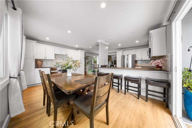 22361 Torino, Laguna Hills CA: https://media.crmls.org/medias/e98f611c-447b-40bc-922b-ea685749df07.jpg