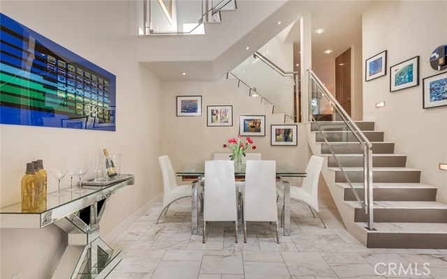 1 Tiburon Court, Manhattan Beach, California 90266, 3 Bedrooms Bedrooms, ,Residential,Sold,Tiburon,SB17005932