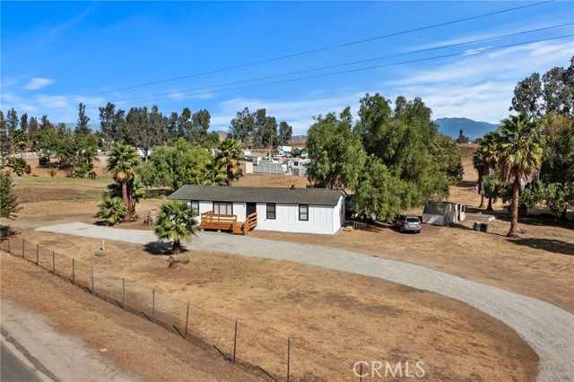 Detail Gallery Image 2 of 42 For 33240 Lindenberger Rd, Menifee,  CA 92584 - 3 Beds | 2 Baths