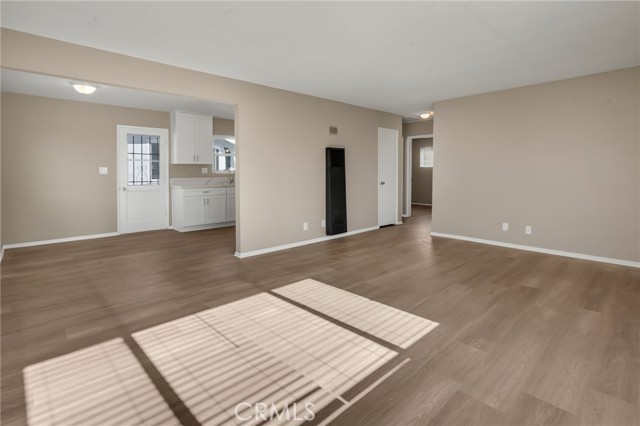 217 E 221st, Carson CA: https://media.crmls.org/medias/e9911833-31fb-4f71-affc-97f636fd19e6.jpg