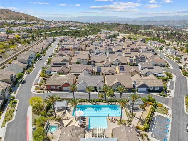 Detail Gallery Image 47 of 47 For 25124 Limetree Ln, Canyon Country,  CA 91387 - 2 Beds | 2/1 Baths