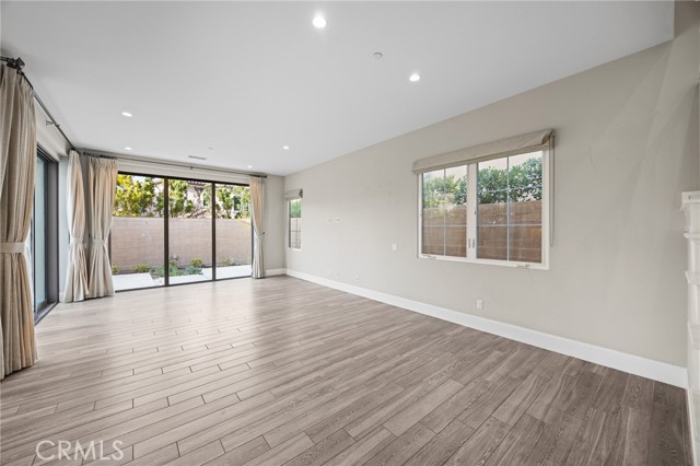 Detail Gallery Image 10 of 40 For 141 Donati, Irvine,  CA 92602 - 4 Beds | 3 Baths