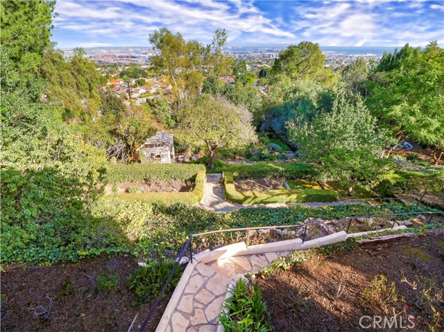 4200 Miraleste Drive, Rancho Palos Verdes, California 90275, 4 Bedrooms Bedrooms, ,4 BathroomsBathrooms,Residential,Sold,Miraleste,PV22024028