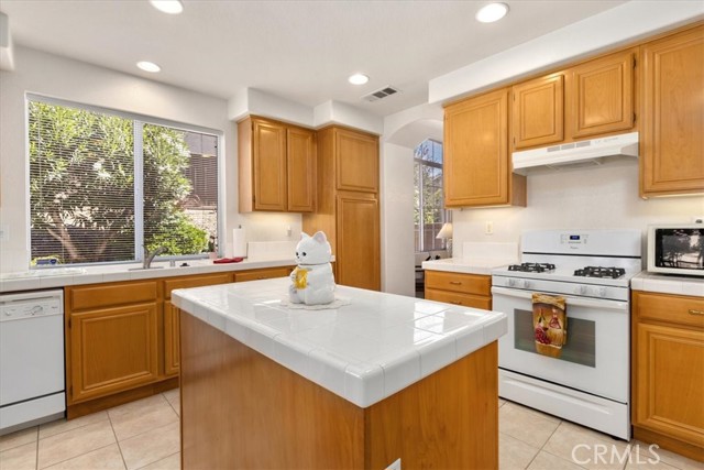 Detail Gallery Image 7 of 34 For 35419 El Diamante Dr, Wildomar,  CA 92595 - 4 Beds | 2 Baths