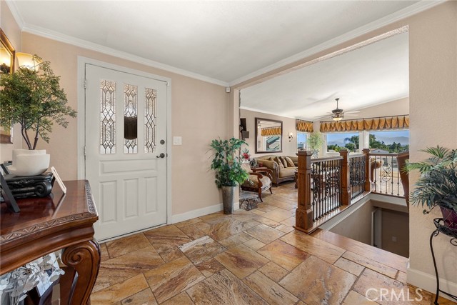 Detail Gallery Image 6 of 48 For 30663 Champion, Canyon Lake,  CA 92587 - 3 Beds | 2 Baths