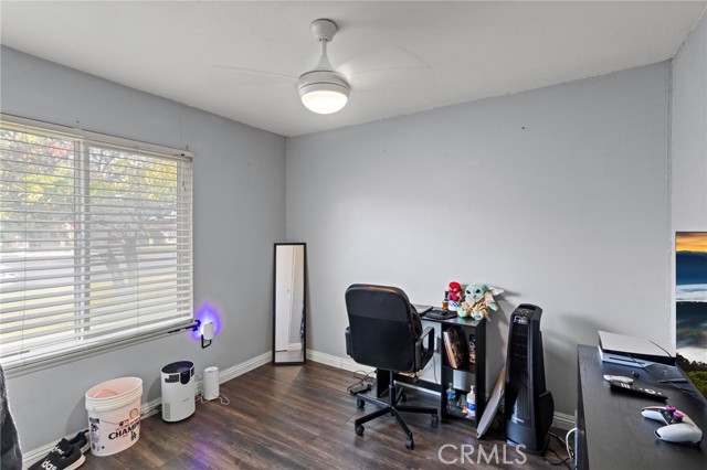 3405 Pickwick, Riverside CA: https://media.crmls.org/medias/e992b031-11c8-48ea-839c-37c94b27ac4c.jpg