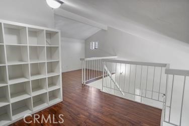 https://media.crmls.org/medias/e9931146-bbb8-428e-b6df-dd4fa29786ef.jpg?preset=X-Large