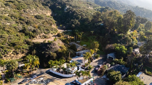 Detail Gallery Image 25 of 43 For 21431 Stans Lane, Laguna Beach,  CA 92651 - 3 Beds | 2 Baths