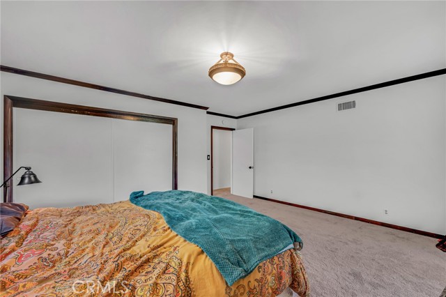 13624 Vose Street, Valley Glen CA: https://media.crmls.org/medias/e9947399-c707-434e-9bd9-c324691290d9.jpg