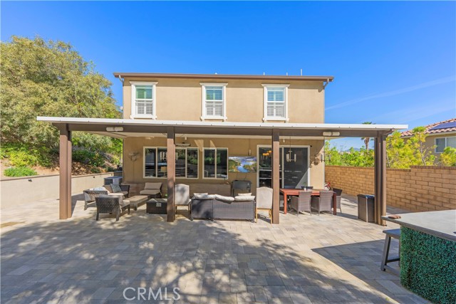 Detail Gallery Image 8 of 42 For 19890 Holly Drive, Saugus,  CA 91350 - 3 Beds | 3 Baths