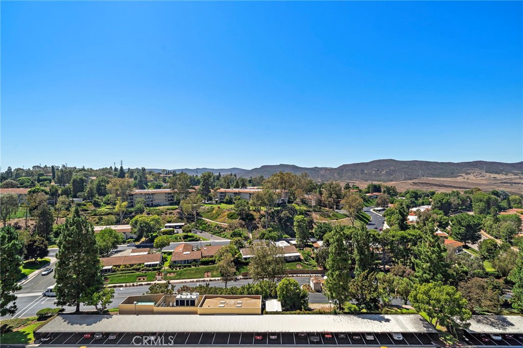 E99605b6 E16e 43cd 97de 9930b93e02fe