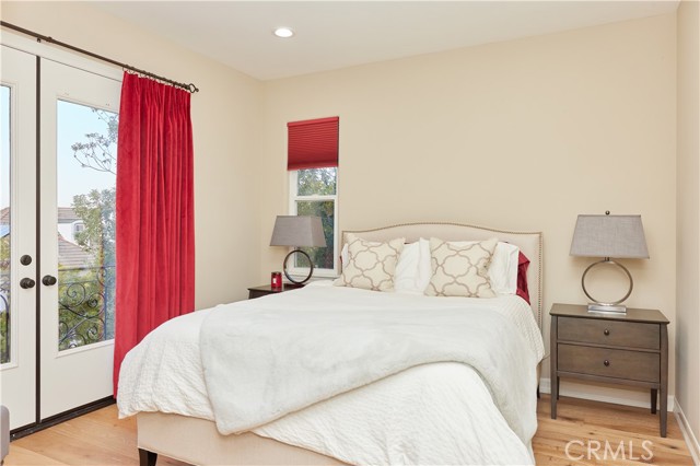 E99676be Ed76 4340 Bf1b 63a02652001e