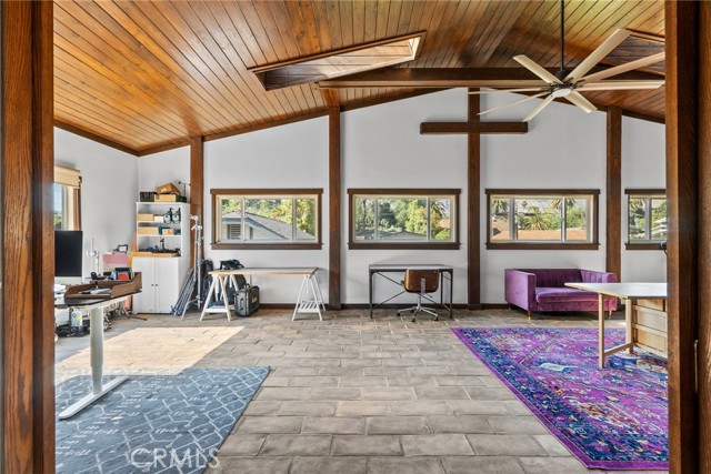 1719 Monte Vista Street, Pasadena CA: https://media.crmls.org/medias/e99682e9-13dc-4f71-a452-0a36c531d1f7.jpg