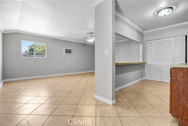 7836 Hanna Avenue, Canoga Park CA: https://media.crmls.org/medias/e9979cd9-2c3d-4e64-a828-c1494380eecf.jpg