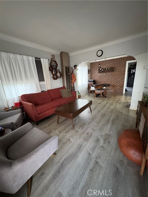 4544 Fisher Street, East Los Angeles CA: https://media.crmls.org/medias/e998c037-f386-4e59-887f-97d2d27509d5.jpg